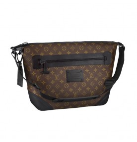 Louis Vuitton Messenger Waterproof 1523
