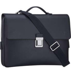 Louis Vuitton Vassili PM 2790