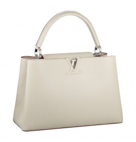 Louis Vuitton Capucines MM 0457