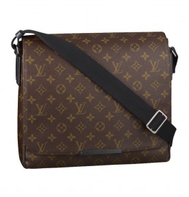 Louis Vuitton District MM 0626