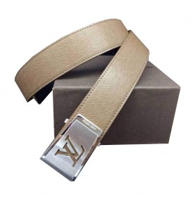 Louis Vuitton Initials Taiga Leather Belt 1414