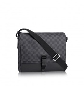 Louis Vuitton Messenger MM 1502