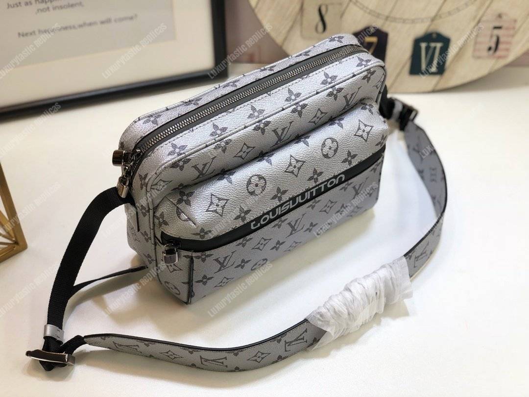 Louis Vuitton Monogram Blanc Outdoor Messenger Bag - Bags Sky