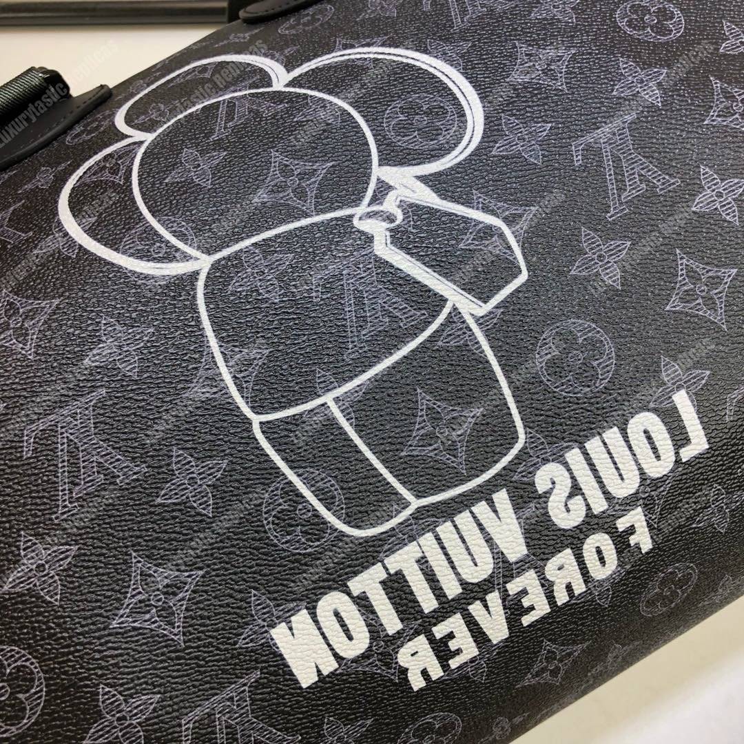 Louis Vuitton Vivienne Mascot Monogram Eclipse Canvas Speedy Bandouliere 40  Bag 2018