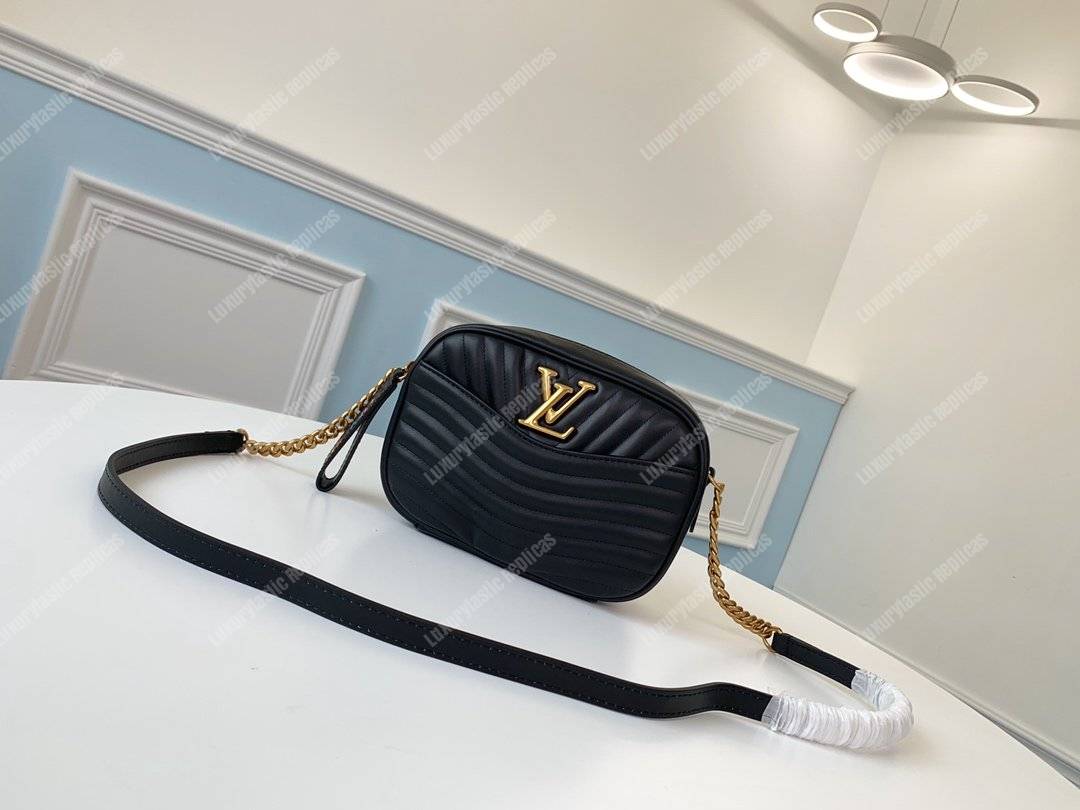 Louis Vuitton New Wave Camera Bag Noir - Bags Sky