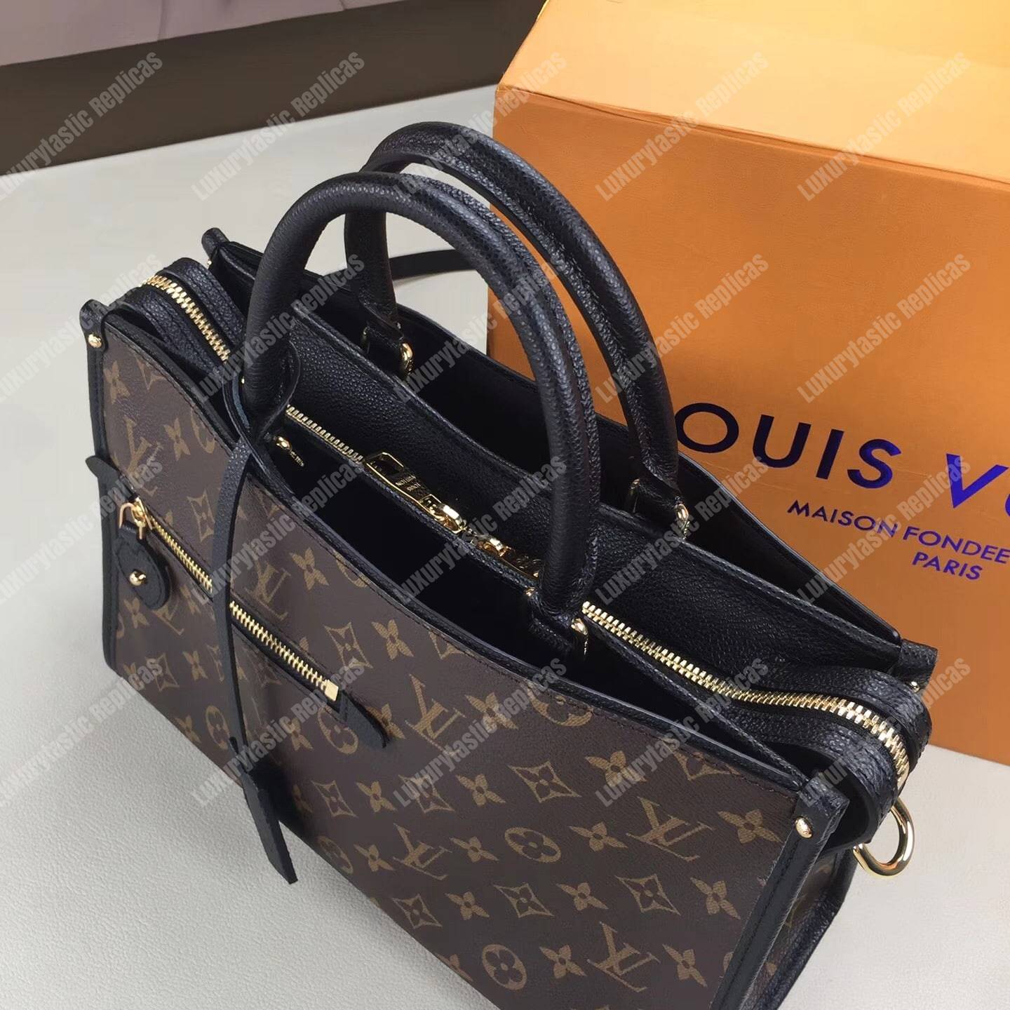 Louis Vuitton, Bags, Louis Vuitton Popincourt Mm Mng Noir