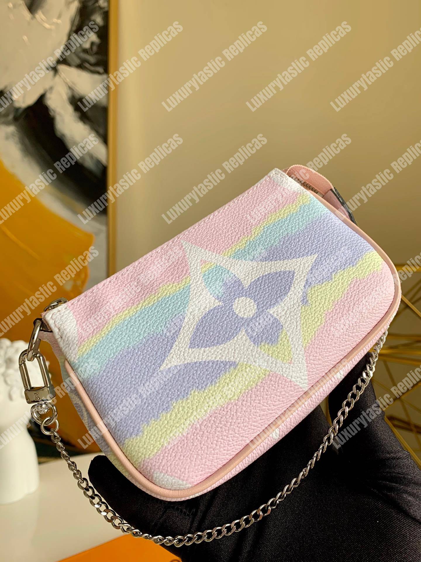 LOUIS VUITTON Pouch Bag Mini Pochette Accessoires LV Escale Pink M69269  auth