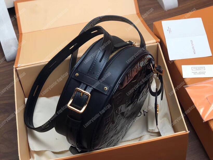 Boite Chapeau Souple MM Monogram Vernis Leather in Black - Handbags M5 –  ZAK BAGS ©️